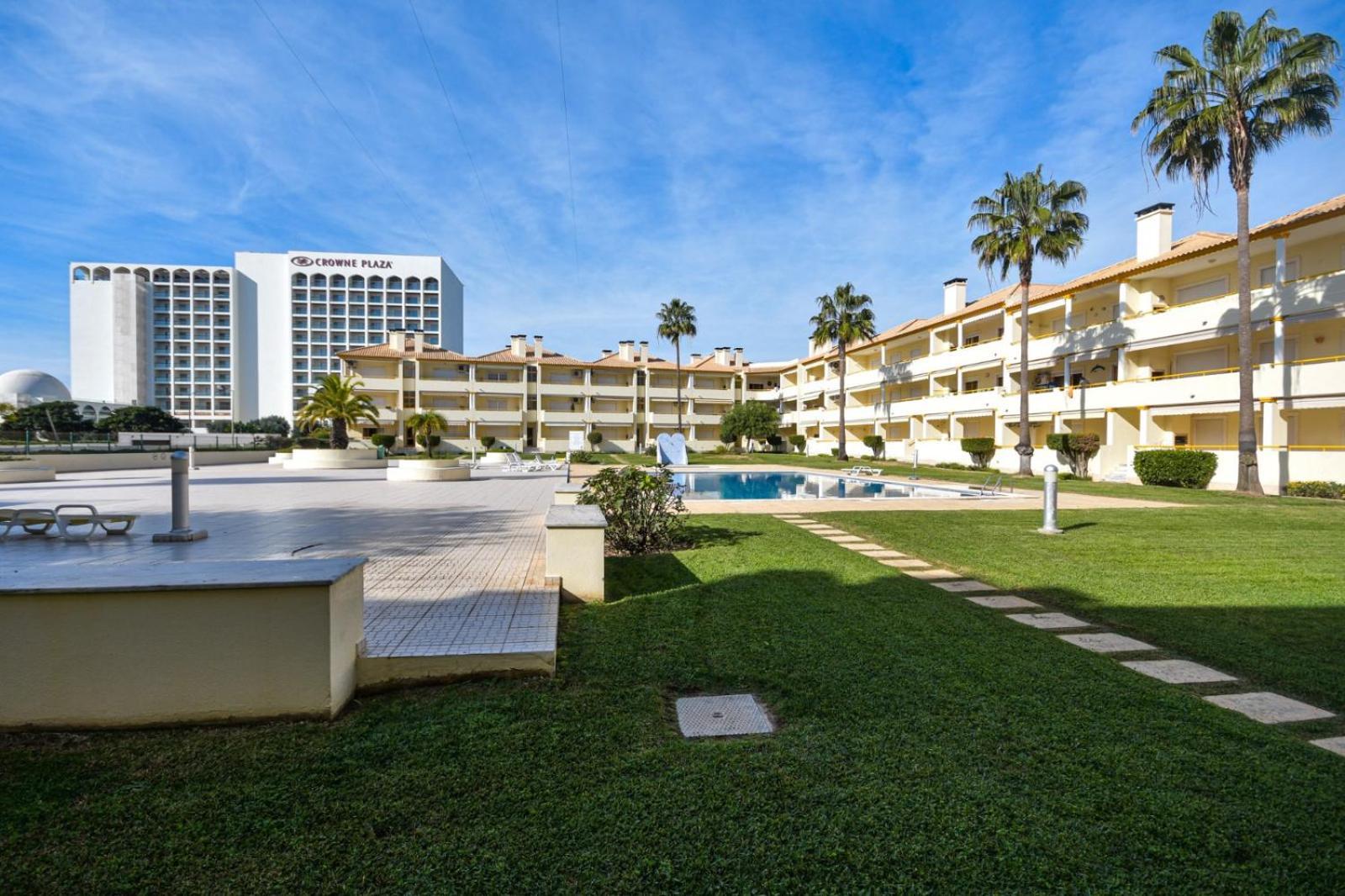 Vila Atlantida - Vilamoura-Quarteira Holiday Home - Beach At 250 Mts Ngoại thất bức ảnh